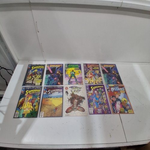 10 ASSORTED DC COMIC BOOKS - VARIOUS AUTHORS image 2