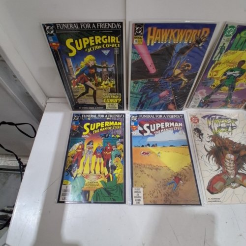 10 ASSORTED DC COMIC BOOKS - VARIOUS AUTHORS image 3