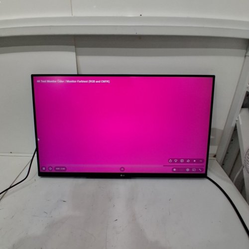 LG UHD 4K HDR MONITOR -31.5" - BLACK (MODEL: 32UR500) image 5