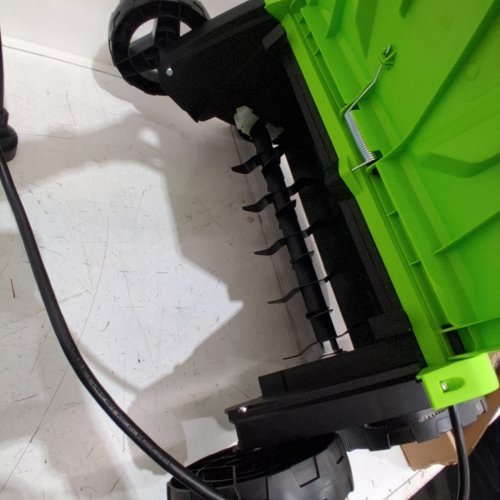 GREENWORKS CORDED ELECTRIC DETHATCHER & SCARIFIER WITH 2-IN-1 LAWN TOOL WITH STAINLESS STEEL TINES, 3-POSITION DEPTH ADJUSTMENT, QUICK-SWAP ATTACHMENTS, 7" WHEELS AND FOLDABLE HANDLES - 13 A 14" - GREEN / BLACK (MODEL:DT13B00) image 6