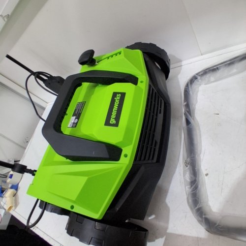 GREENWORKS CORDED ELECTRIC DETHATCHER & SCARIFIER WITH 2-IN-1 LAWN TOOL WITH STAINLESS STEEL TINES, 3-POSITION DEPTH ADJUSTMENT, QUICK-SWAP ATTACHMENTS, 7" WHEELS AND FOLDABLE HANDLES - 13 A 14" - GREEN / BLACK (MODEL:DT13B00) image 7