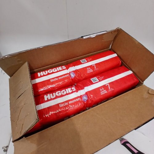 88PK HUGGIES LITTLE MOVERS BABY DIAPERS - SIZE 7 image 2