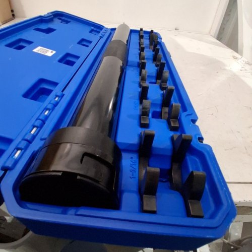 13PC VEVOR HEAVY DUTY INNER TIE ROD REMOVAL TOOL KIT WITH STORAGE CASE - 1/2" DRIVE TUBE - BLACK/BLUE (MODEL: XC1049) image 3