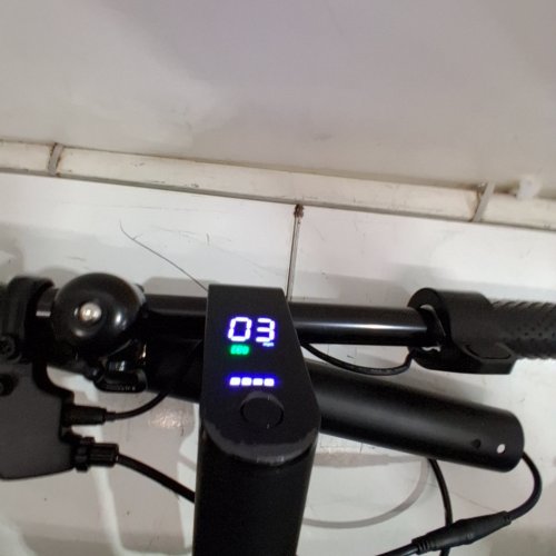FOLDABLE ELECTRIC SCOOTER FOR ADULTS - 350 W - 30-40KM RANGE - BLACK/RED (MODEL: W5/W6) image 3