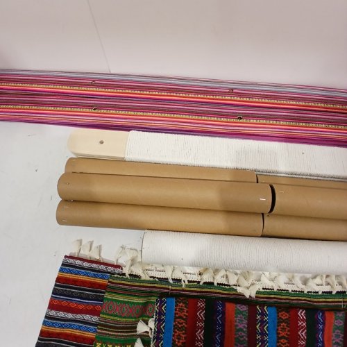 CAT SCRATCHING LADDER POST WITH TRIPPLE HAMMOCK - APPROX. 47" X 30" - MULTI-COLOUR image 7