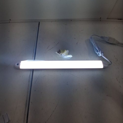 MYPLUS UNDER CABINET LIGHTS WITH HAND WAVE ACTIVATION- 16" -WHITE (MODEL:GG201) image 2