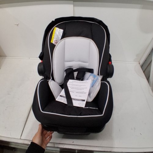 GRACO SNUGRIDE 35 LITE LX INFANT CAR SEAT - MAX WEIGHT 77LBS - STUDIO COLOUR (MODEL: 2051603) image 7