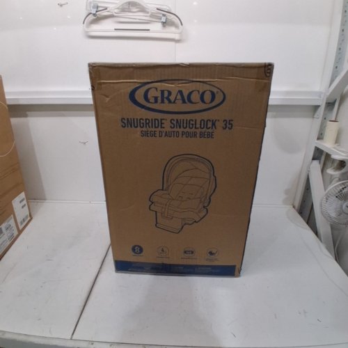 GRACO SNUGRIDE 35 LITE LX INFANT CAR SEAT - MAX WEIGHT 77LBS - STUDIO COLOUR (MODEL: 2051603) image 8