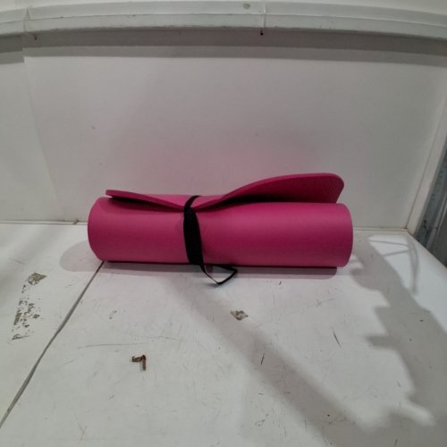 AMAZON BASICS EXTRA THICK YOGA MAT - PINK image 2