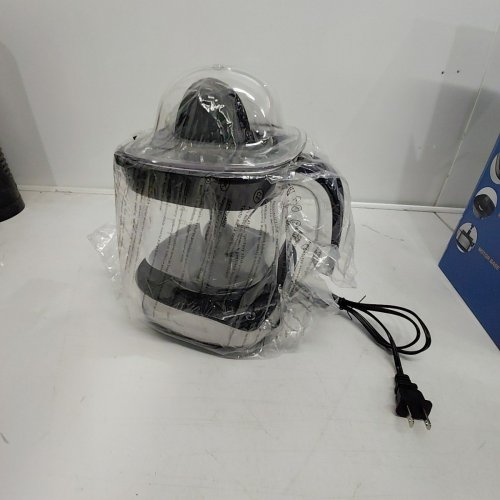 LUUKMONDE ELECTRIC CITRUS JUICER - HOLDS 1.2LITERS - BLACK/CLEAR - (MODEL: D-8020A) image 2