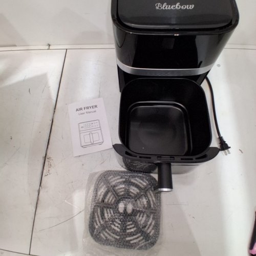 BLUEBOW 8-IN-1 AIR FRYER WITH TOUCHSCREEN, VIEWING WINDOW, COOKING PRESETS - 6QT - 1350W - BLACK/SILVER image 4