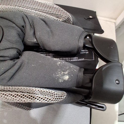 GRACO PACK N' PLAY ON THE GO ZIP PLAYARD - REEVES - BLACK/GREY (MODEL: 2217526) image 4
