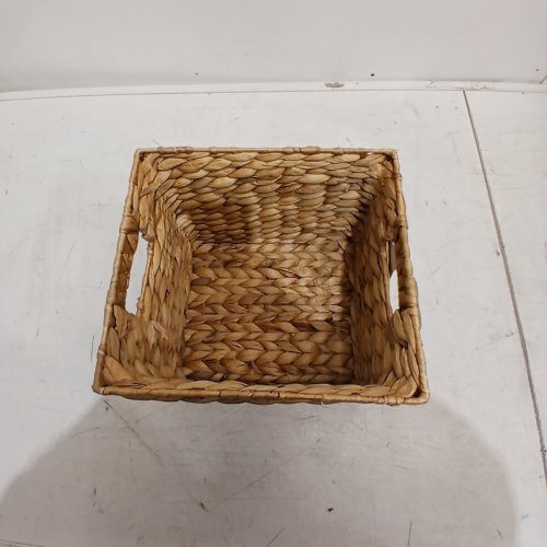 BRIGHTROOM WOVEN WATER HYACINTH BIN - 11" L X 10" W X 8" H - NATURAL image 5