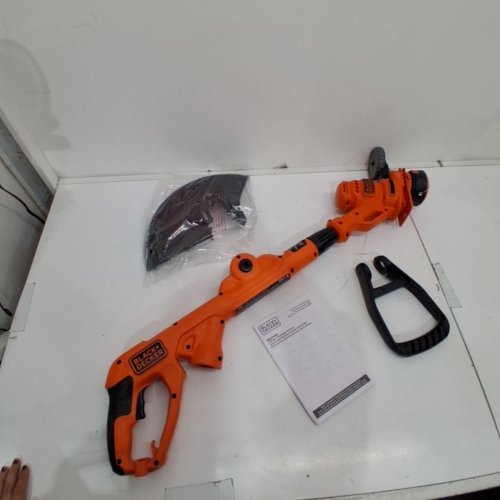 BLACK+DECKER CORDED AFS ELECTRIC STRING TRIMMER/EDGER - 6.5 AMP, 8000RPM - 14" - ORANGE/BLACK (MODEL: BESTA510) image 2