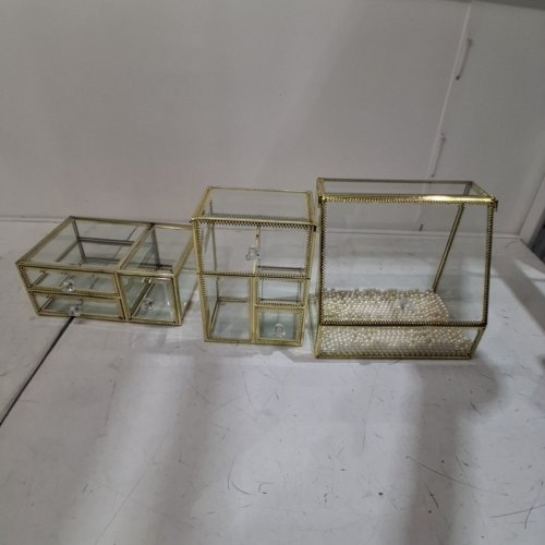 3PC CORALHOUSE GLASS MAKEUP ORGANIZER WITH LID AND FAUX PEARLS - GOLD / GLASS (MODEL: CM-04S) image 3