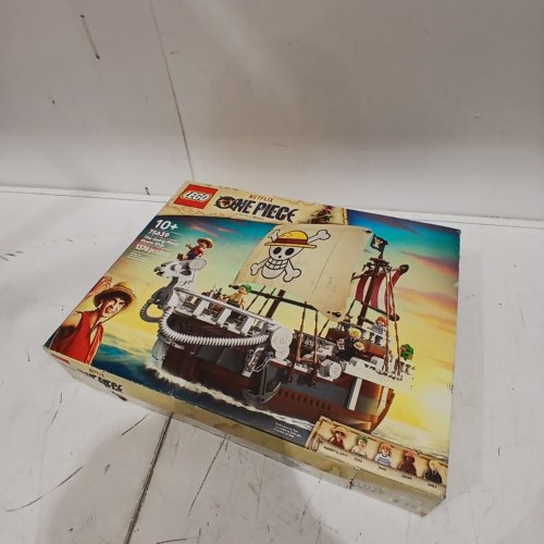 1376PC ONE PIECE THE GOING MERRY PIRATE SHIP WITH STRAW HAT CREW LEGO BUILDING BLOCK SET - (MODEL: 75639) image 2