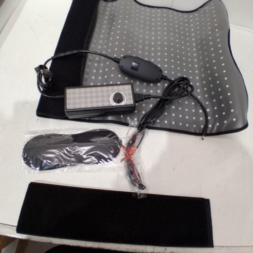 DERLIGHTS 600LED RED LIGHT THERAPY PAD - 3 MODES AND MULTIPLE LIGHT SETTINGS - 27.2" X 19.3" - BLACK/RED image 4