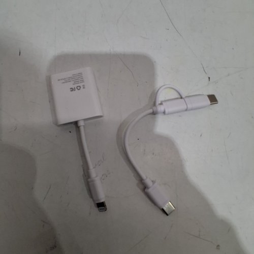 VIVITAR UNIVERSAL MOBILE SD CARD READER - lightning, usb-c, micro usb-c, micro-usb lightning to sd, or micro sd - white image 3