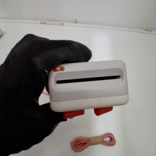 YOTO MINI ALL-IN-1 BLUETOOTH AUDIO PLAYER, PLAYS STORIES, MUSIC, PODCAST & RADIO - WHITE/ORANGE (MODEL: YM002) image 5