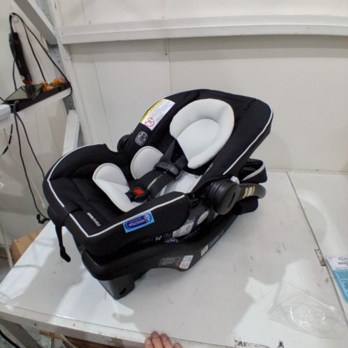 GRACO SNUGRIDE 35 LITE LX INFANT CAR SEAT - MAX WEIGHT 34LBS - BLACK/GREY (MODEL: 2119658) image 3