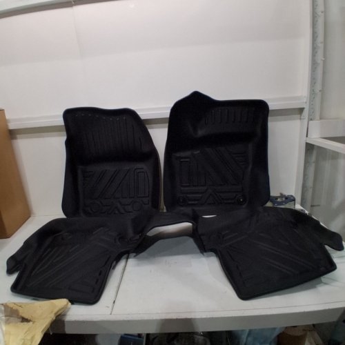 FIILINES WATERPROOF ALL SEASON CUSTOM CUT CAR FLOOR MATS - FOR FORD FOCUS 201-2018 MODELS - BLACK (MODEL: ‎FIILINES0508) image 2