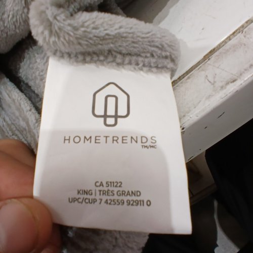 HOME TRENDS TEXTURED LUXURY PLUSH BLANKET - KING - GREY image 3