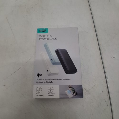 ESR WIRELESS MAGSAFE QI2 COMPACT POWER BANK PORTABLE CHARGER - 15W - 10,000 MAH - BLACK (MODEL: 2G5230202) image 2
