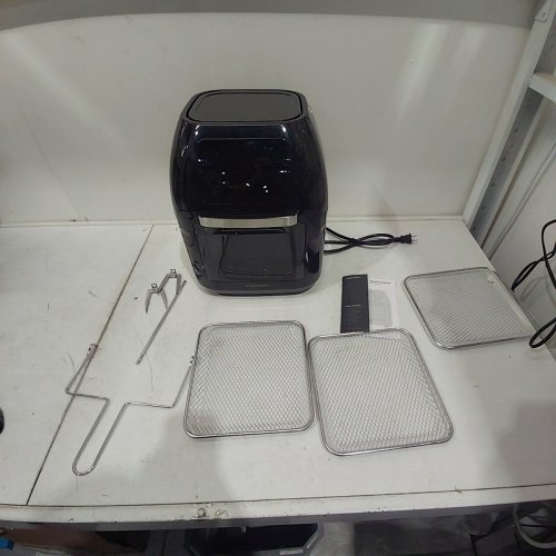 CHEFMAN MULTI-FUNCTIONAL AIR FRYER - 10L - BLACK - (MODEL: RJ38-10-RDO-V2) image 3