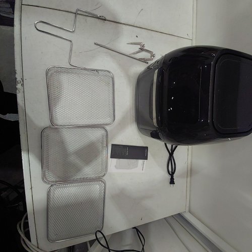 CHEFMAN MULTI-FUNCTIONAL AIR FRYER - 10L - BLACK - (MODEL: RJ38-10-RDO-V2) image 4