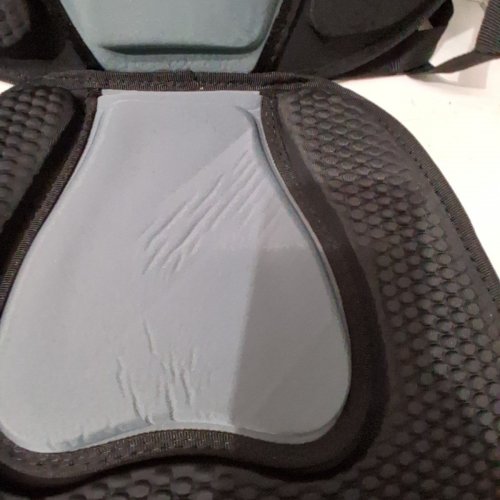 SERENELIFE DETATCHABLE PADDLE-BOARD SEAT - UNIVERSAL - BLACK/GREY (MODEL: SLSUPST15) image 3