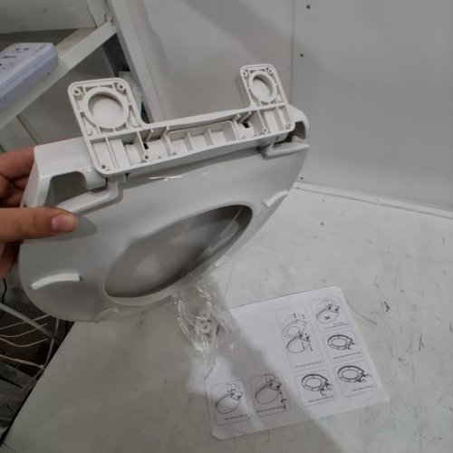 ELONGATED TOILET SEAT SLOW QUIET CLOSE - 18.5" - WHITE (MODEL- PHO-OR8LA399) image 3
