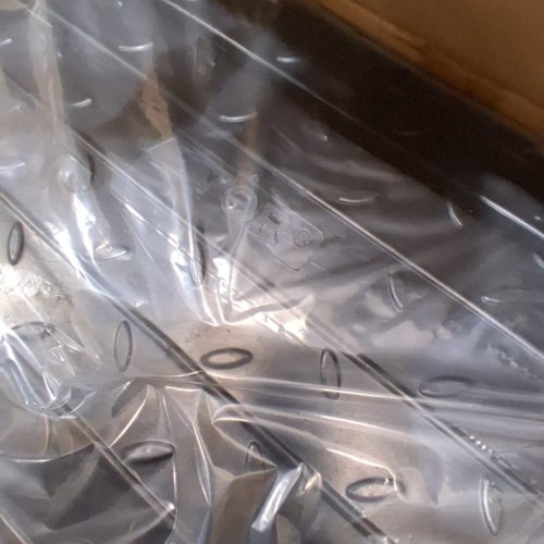 VEVOR THRESHOLD WHEELCHAIR RAMP BLACK RUBBER 24'' X 42'' X 3'' (MODEL:WFSLYP24X42X3I8PSV0) image 3