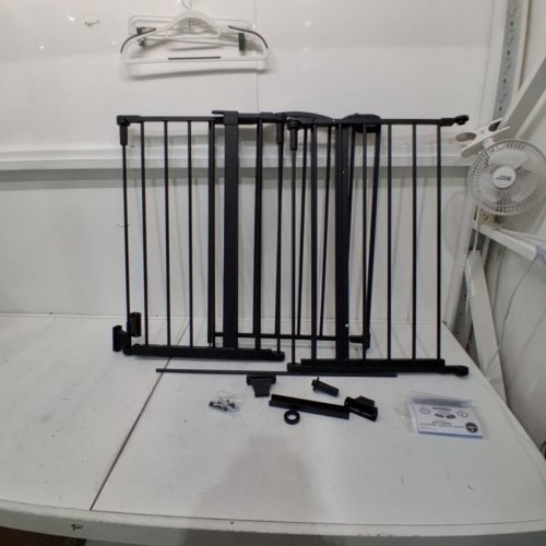 REGALO HOME ACCENTS WIDESPAN BABY GATE - 28" TALL, FITS OPENINGS 56-74.5" - BLACK (MODEL: 1176 B DS) image 2