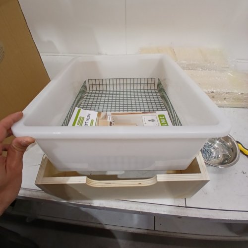 SPEETH 3 IN 1 EXTRA LARGE RABBIT HAY FEEDER WITH LITTER BOX AND WOODEN BUNNY TOILET OR LARGE AND MEDIUM-SIZED DWARF RABBIT, GUINEA PIG, OTHER ANIMALS - 26.7" X 14.5" X 15.7" - NATURAL/WHITE image 5
