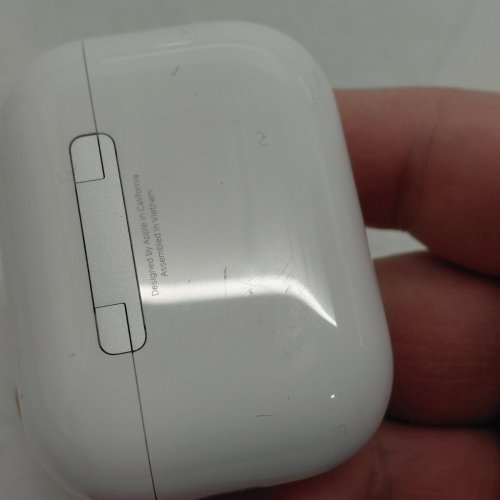 APPLE AIRPODS PRO WITH MAGSAFE CHARGING CASE (USB-C) (3ND GEN) - WHITE (MODEL: A3063) image 4
