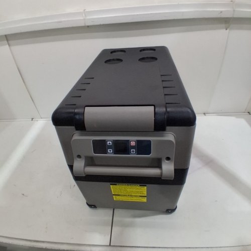 EUHOMY ELECTRIC COOLER CAR REFRIGERATOR WITH BLUETOOTH APP CONTROL - 12V/24V DC - 47QT - BLACK/GREY - (MODEL: CF-45)) image 8