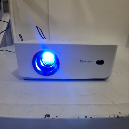 VANKYO LEISURE PORTABLE PROJECTOR WITH WIRELESS CONNECTIVITY - 140lm 720P - WHITE (MODEL: WPY014) image 2