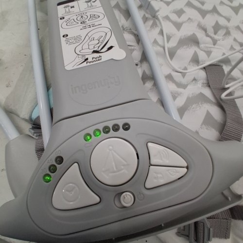 INGENUITY CONVERTME 2-IN-1 COMPACT PORTABLE PLUG IN AUTOMATIC BABY SWING AND INFANT SEAT - 0 TO 9 MONTHS - 6LBS TO 20LBS - GREY - (MODEL: 12189-ES) image 6