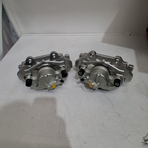 2PC CMX FRONT RIGHT BRAKE CALIPER ASSEMBLY FOR FORD ESCAPE - SILVER (MODEL: SLC-18B5483) image 3