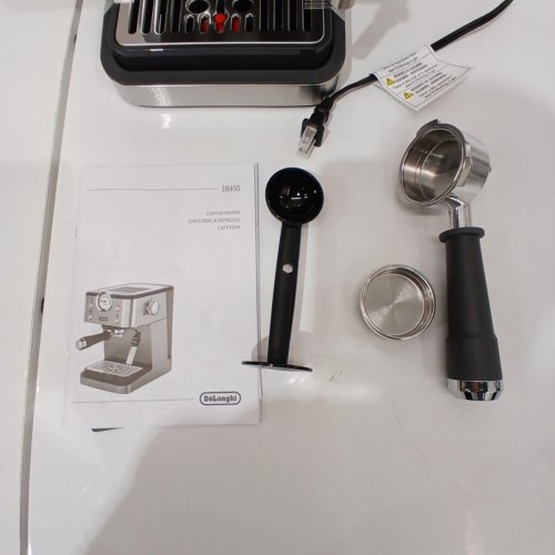 DELONGHI LINEA CLASSIC ESPRESSO MACHINE WITH MILK FROTHER - SILVER (MODEL: ‎EM450M) image 5