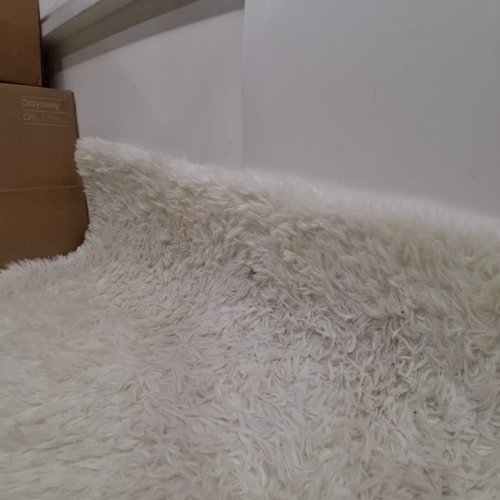 FAUX FUR RUG FLUFFY AREA RUG - 35" X 59.5" - WHITE image 3