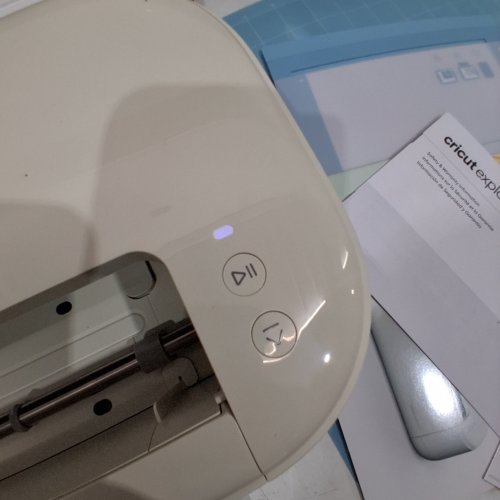 CRICUT EXPLORE 5 CUTTING MACHINE - TAUPE (MODEL: CXPL204C / 8003147) image 4