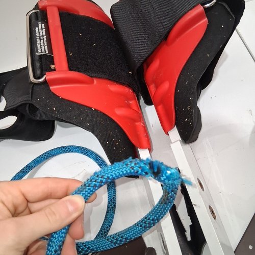 VEVOR TREE CLIMBING SPIKES SET WITH DURABLE ALUMINUM SPURS - 350 LBS CAPACITY (MODEL: ROPE-G-010) image 4
