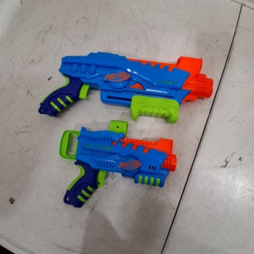 17PC NERF ELITE JR ULTIMATE STARTER SET- 2 TOY BLASTERS AND 15 DARTS- BLUE/ORANGE/GREEN (MODEL: F6369) image 3
