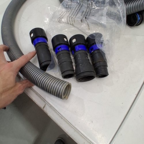 DUST COLLECTION HOSE FOR SHOP VACUUMS 1-1/4" WITH ADAPTERS - 20FT - GREY/BLACK image 5