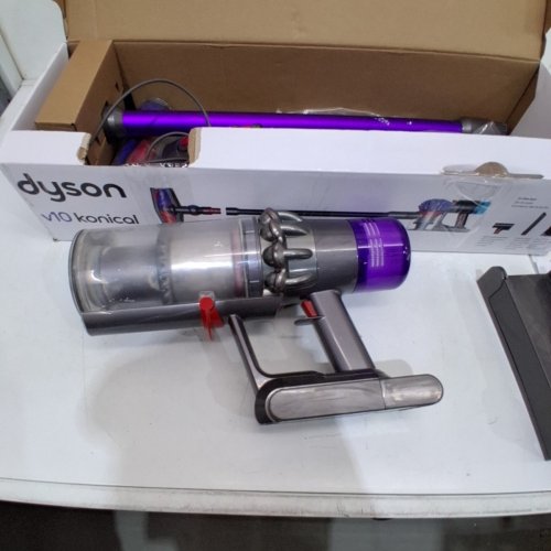 DYSON V11 CORDLESS 2-IN-1 STICK/HAND VACUUM CLEANER WITH MULTI-PURPOSE ATTACHMENTS (MODEL: V11 SV15) image 4