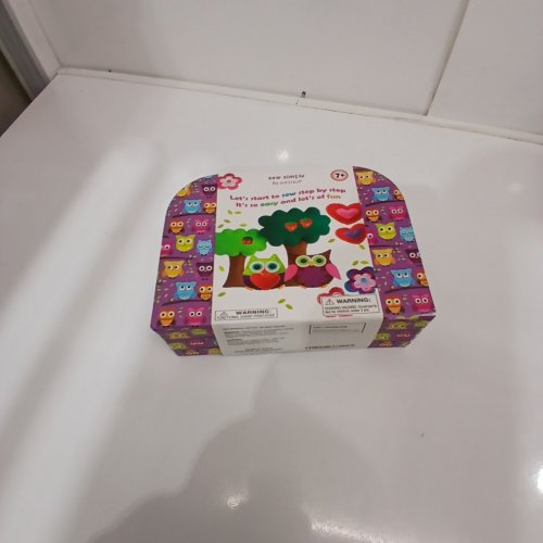 SEW SIMPLY BY ARTIKA CHILDREN'S BEGINNER SEWING KIT image 2
