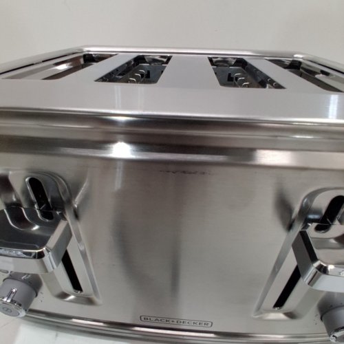 BLACK + DECKER 4 SLICE TOASTER STAINLESS STEEL (MODEL: TR4900SSD) image 4