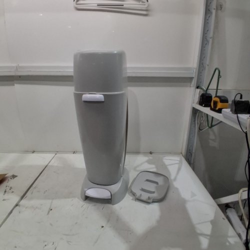 DIAPER GENIE SIGNATURE PLATINUM DIAPER PAIL - 27" - PALE/LILY WHITE (MODEL: I000808) image 2