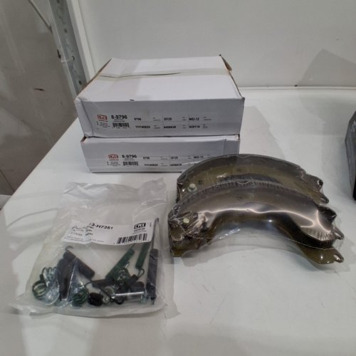 TOP QUALITY & CMX REAR BRAKE DRUMS, REAR DRUM BRAKE SHOES & REAR DRUM HARDWARE KIT - VARIOUS COMPATIBILITY (MODELS: 8-9796 / NB-919B / 13-H7351) image 2